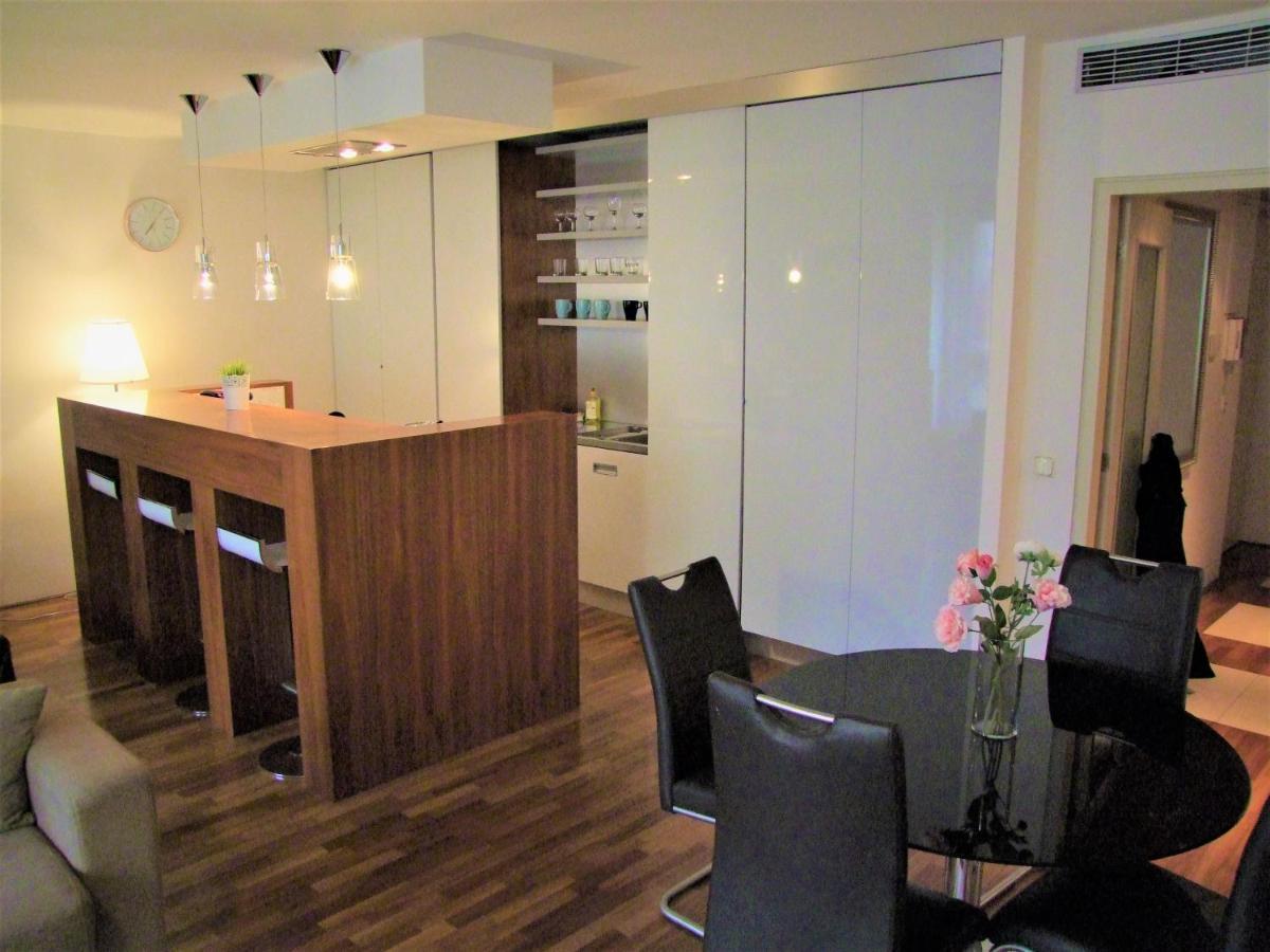 Apartamento Wenceslas Square By Otsa Praga