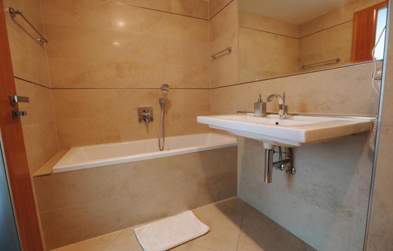 Apartamento Wenceslas Square By Otsa Praga